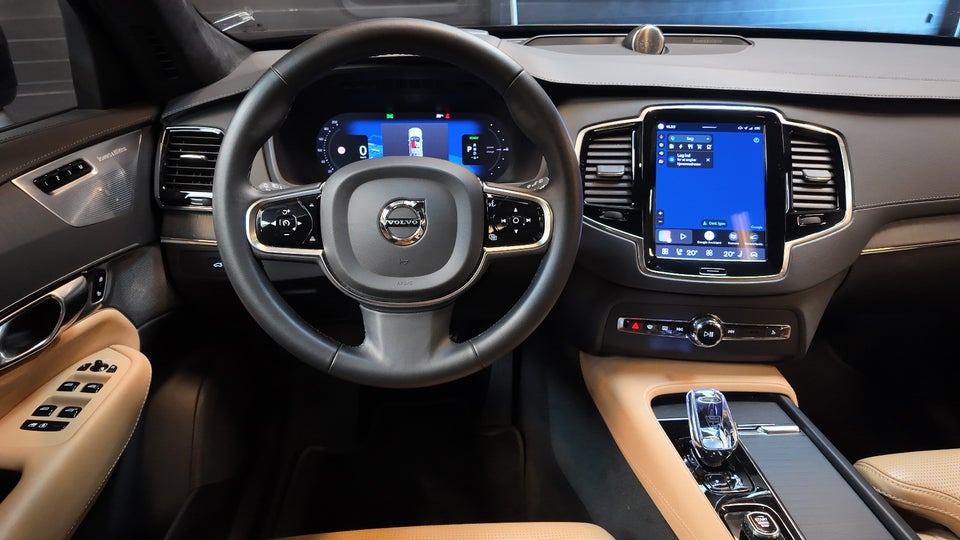 Volvo XC90 2,0 T8 ReCharge Ultimate Dark aut. AWD 7prs 5d