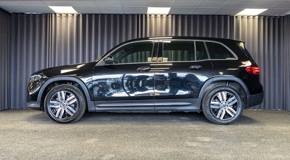 Mercedes EQB250+ Progressive 7prs 5d