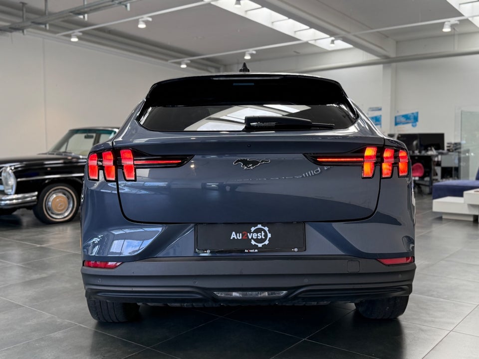 Ford Mustang Mach-E 98 Extended Range 5d