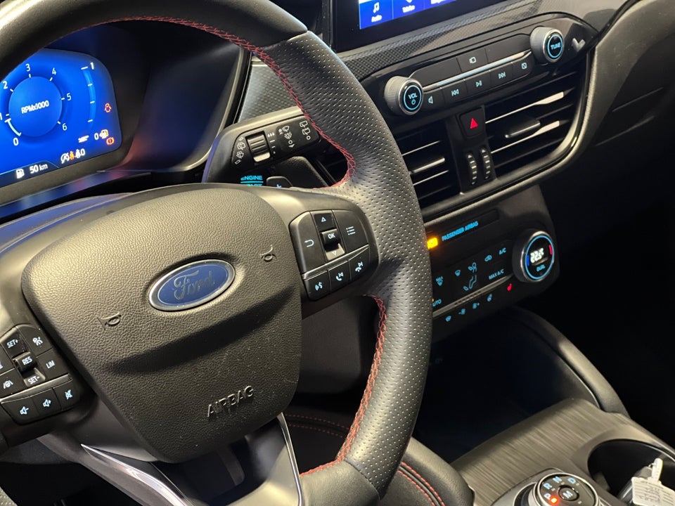 Ford Kuga 1,5 EcoBlue ST-Line aut. 5d