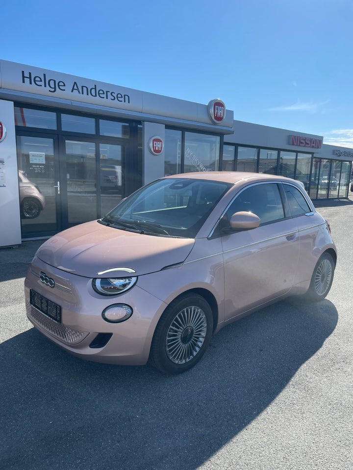 Fiat 500e 42 Icon 3+1 4d