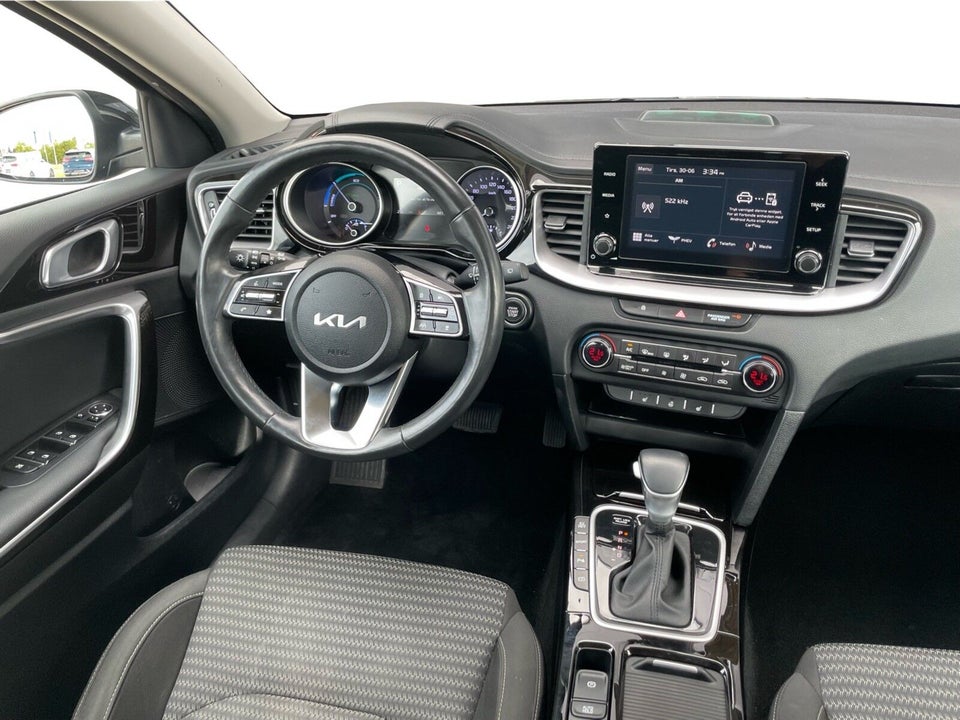 Kia Ceed 1,6 PHEV Prestige SW DCT 5d