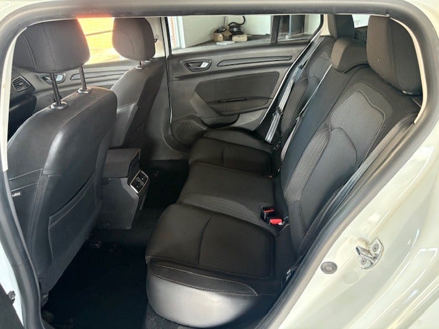 Renault Megane IV 1,2 TCe 100 Life Sport Tourer 5d