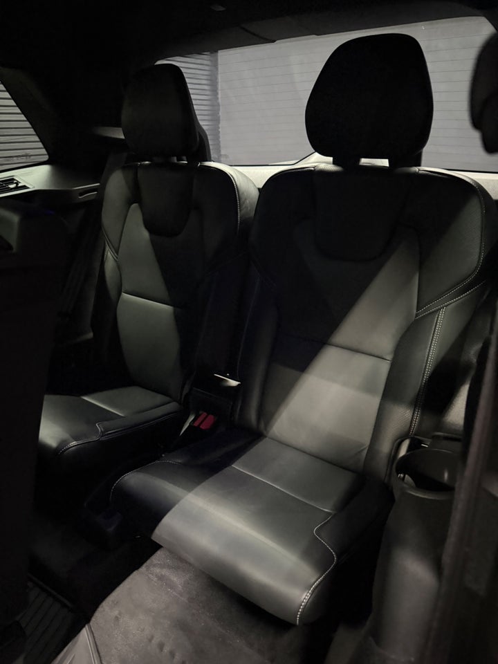 Volvo XC90 2,0 D5 235 R-Design aut. AWD 7prs 5d