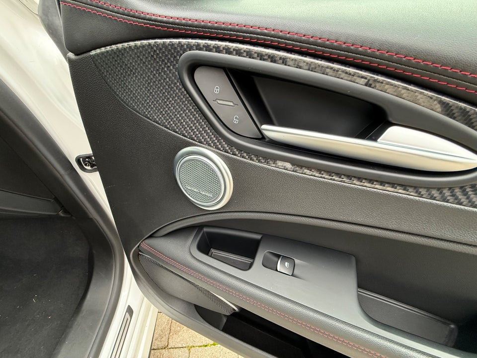 Alfa Romeo Stelvio 2,9 V6 Quadrifoglio aut. Q4 5d