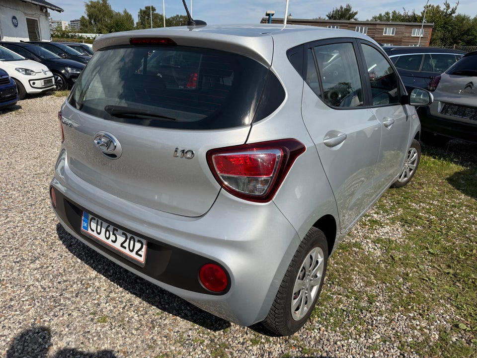 Hyundai i10 1,0 Touch 5d