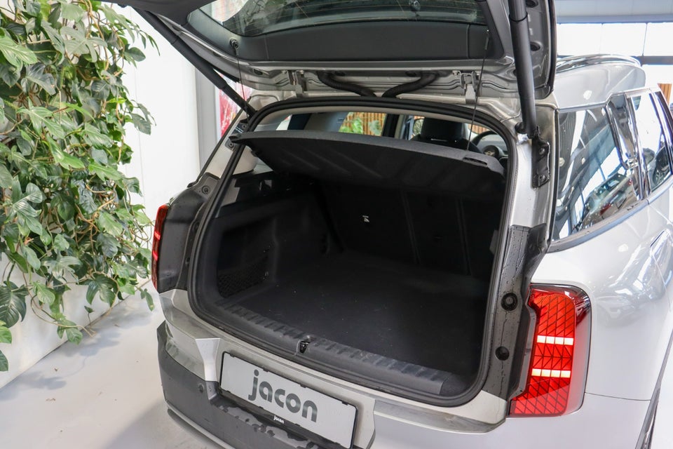 MINI Countryman E Essential Trim XS 5d