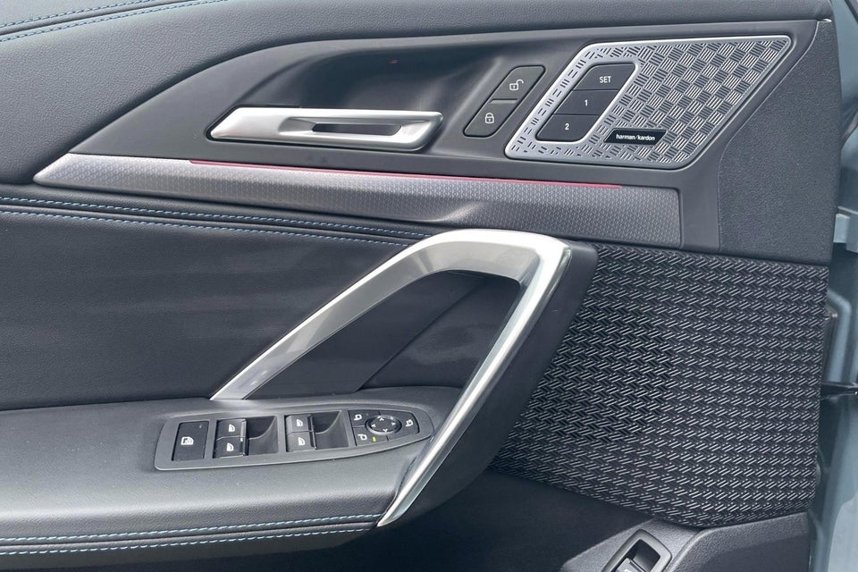 BMW iX1 eDrive20 M-Sport Pro 5d