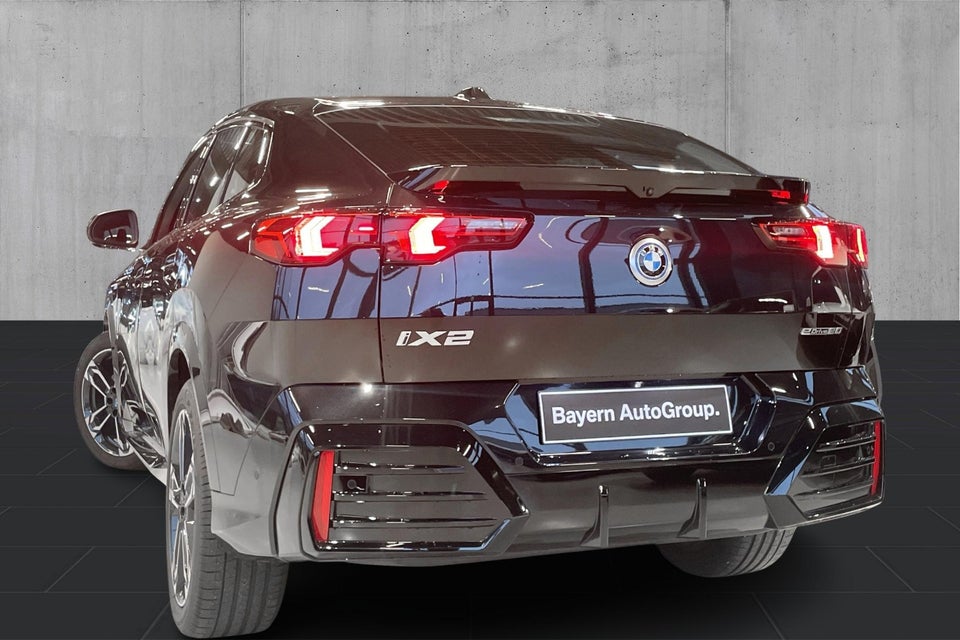 BMW iX2 eDrive20 M-Sport 5d