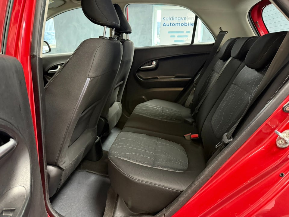 Kia Picanto 1,0 Attraction 5d