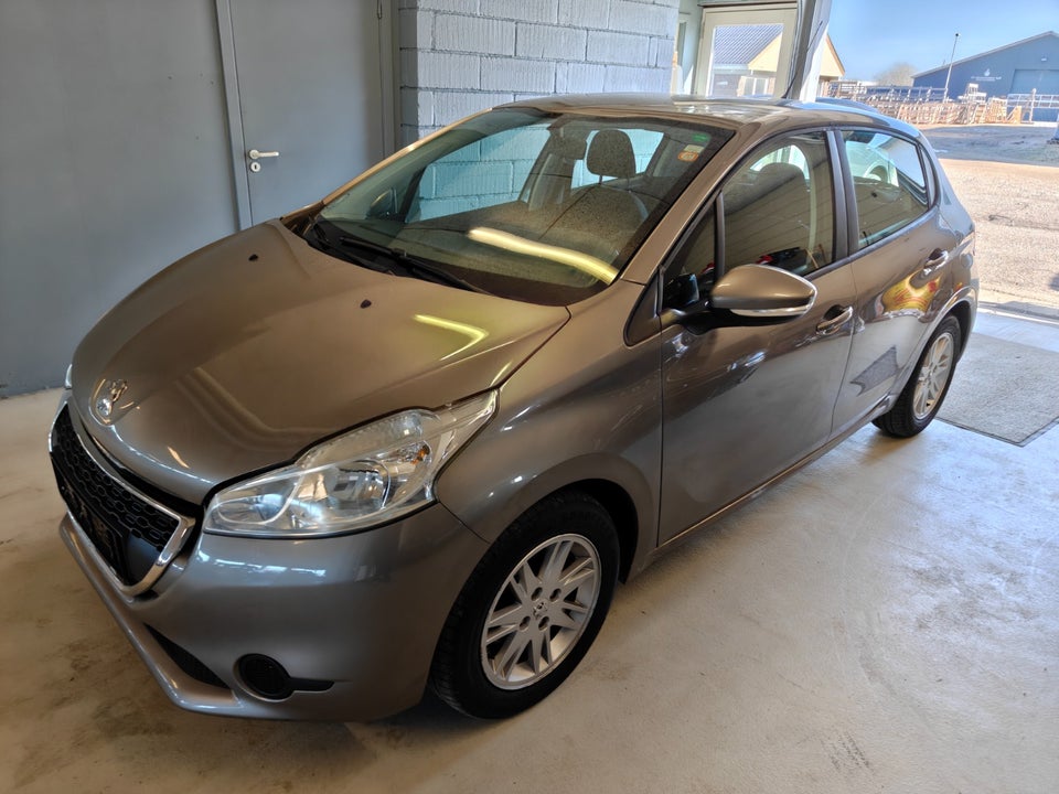 Peugeot 208 1,4 HDi 68 Active 5d