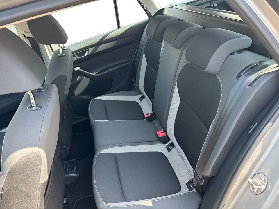 Skoda Fabia 1,0 TSi 110 Ambition Tour Combi DS 5d