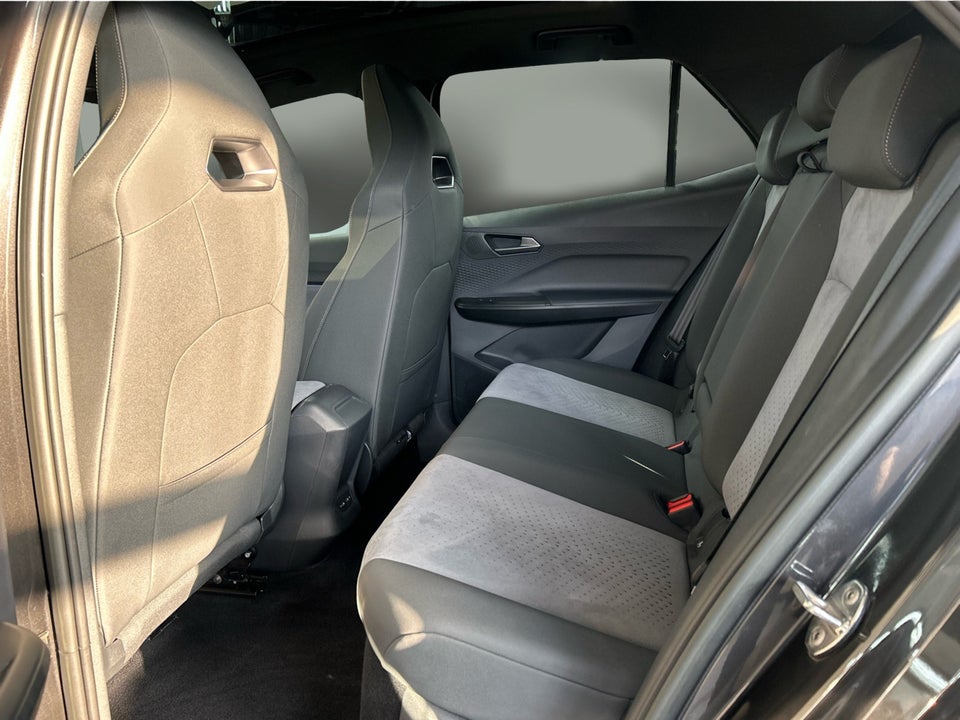 Cupra Born 58 High 5d