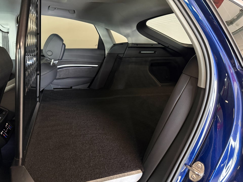 Audi e-tron 55 S-line Sportback quattro Van 5d