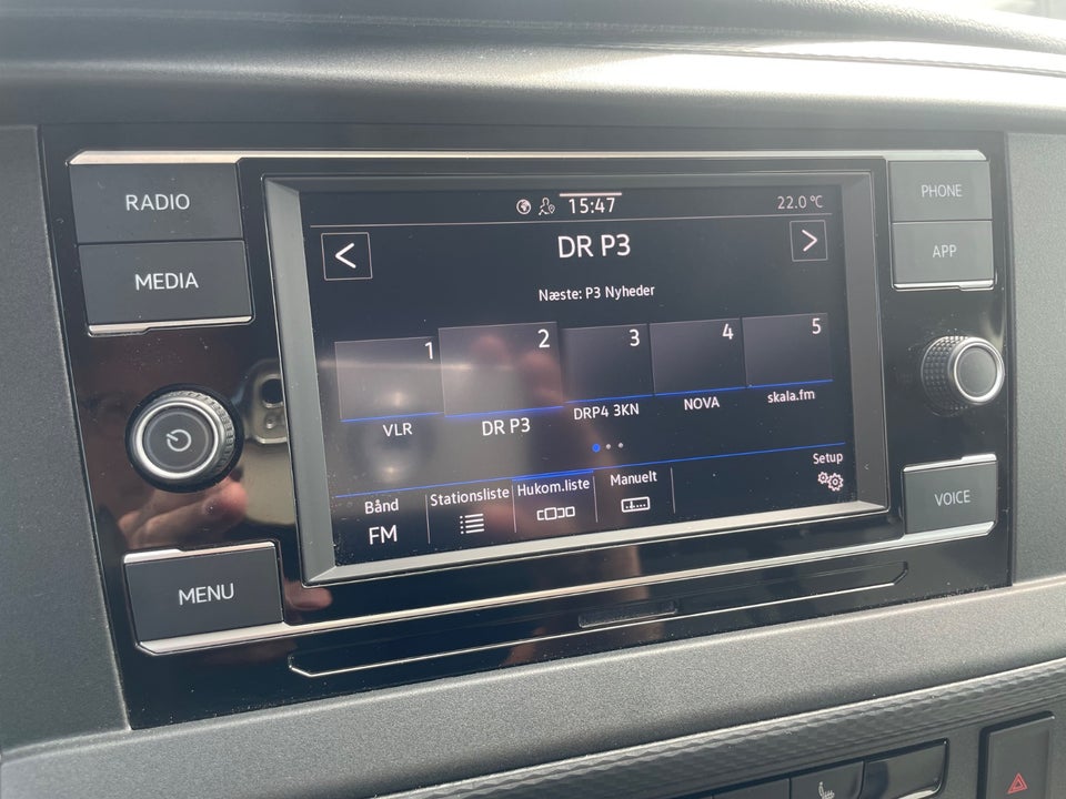 VW Transporter 2,0 TDi 150 Kassevogn DSG lang