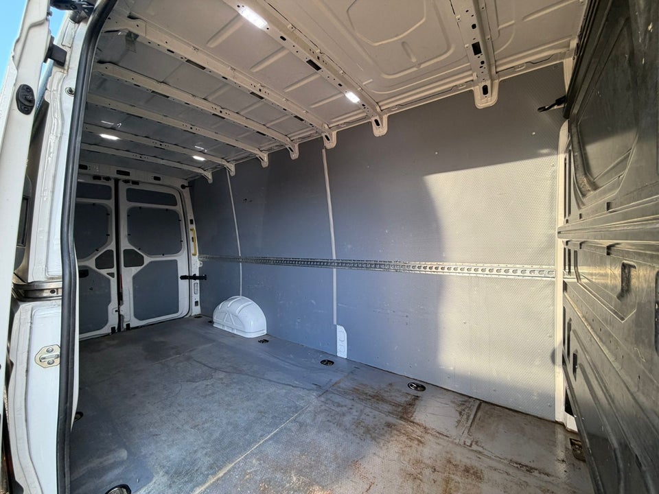 MAN TGE 2,0 3.140 Kassevogn L4H3 FWD