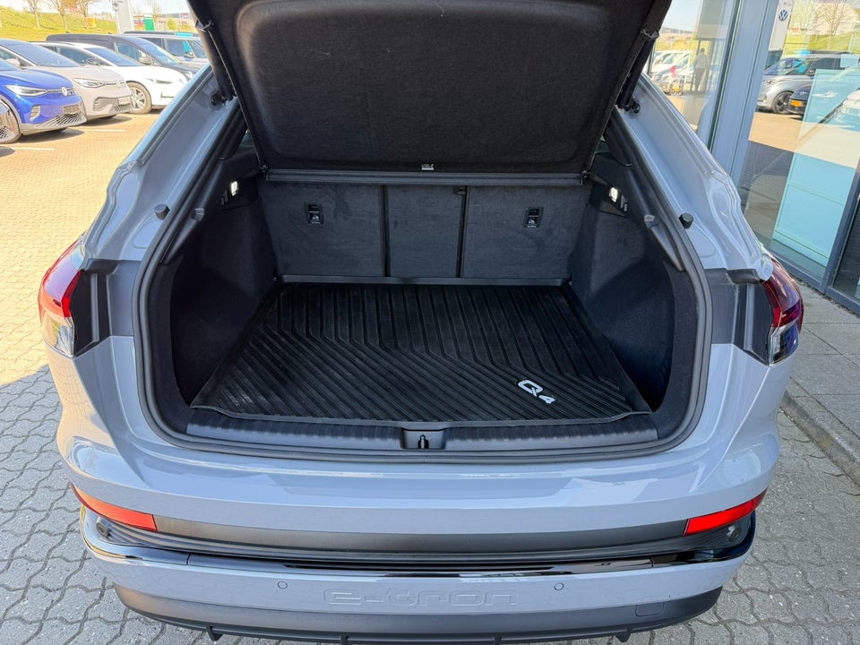 Audi Q4 e-tron 45 S-line Sportback quattro 5d