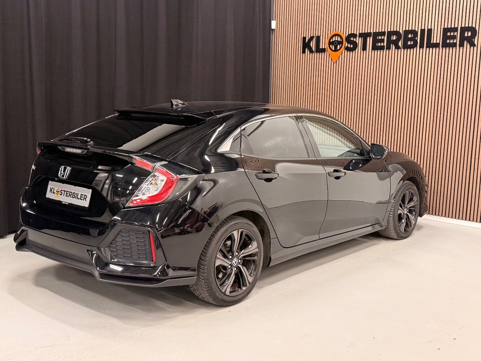 Honda Civic 1,0 VTEC Turbo Elegance CVT 5d