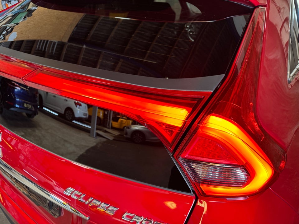 Mitsubishi Eclipse Cross 1,5 T 163 Intense+ CVT 5d