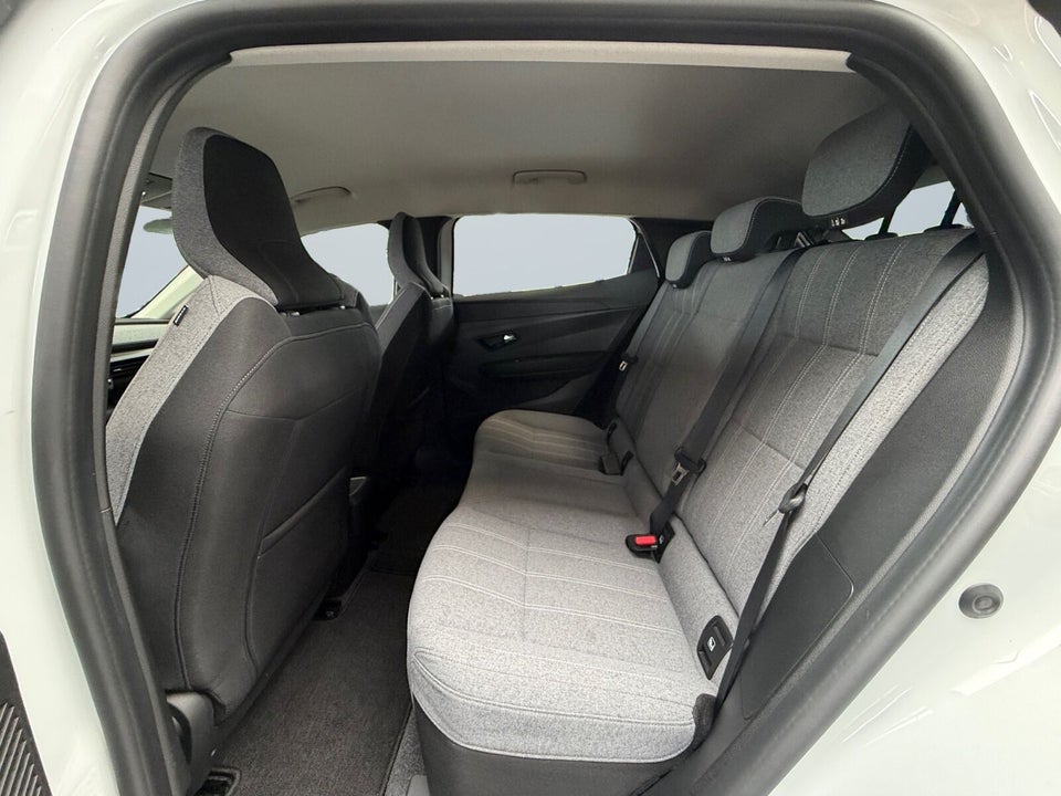 Renault Megane E-Tech 40 Equilibre 5d