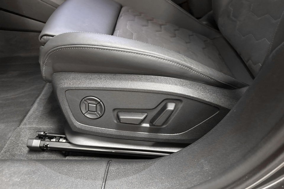 Audi A6 e-tron S-line pro performance Avant 5d