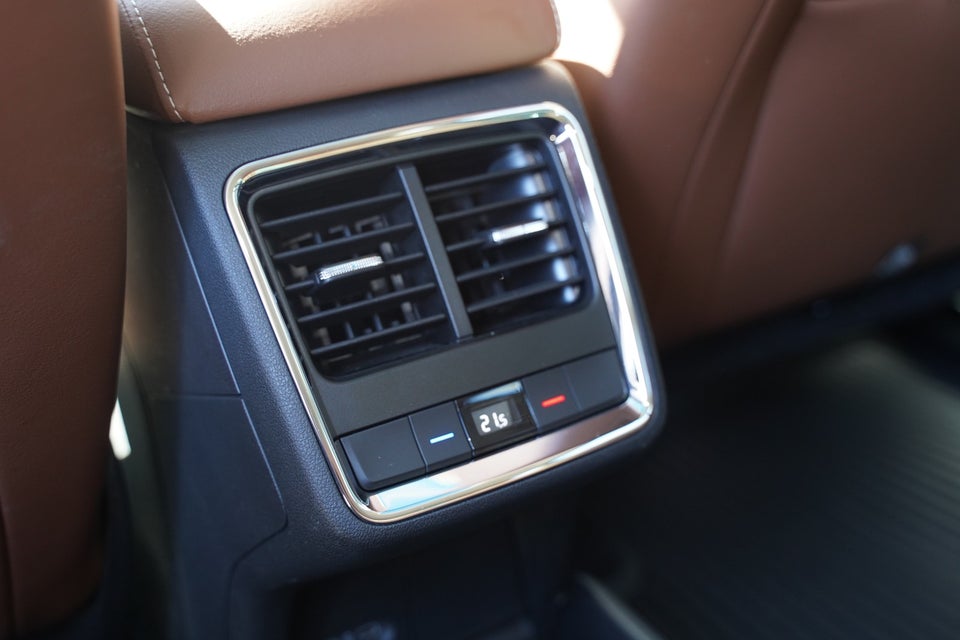 Skoda Enyaq 80 iV Plus ecoSuite 5d