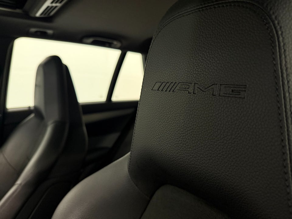 Mercedes C63 6,3 AMG Performance stc. aut. 5d