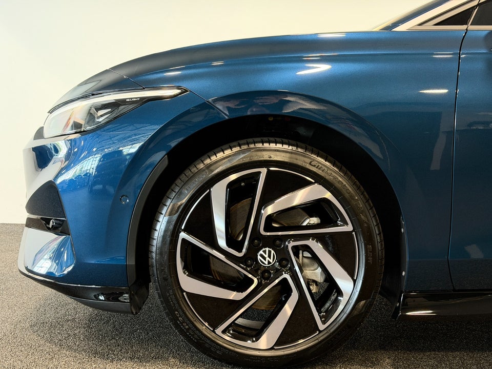 VW ID.7 77 Pro Tourer 5d