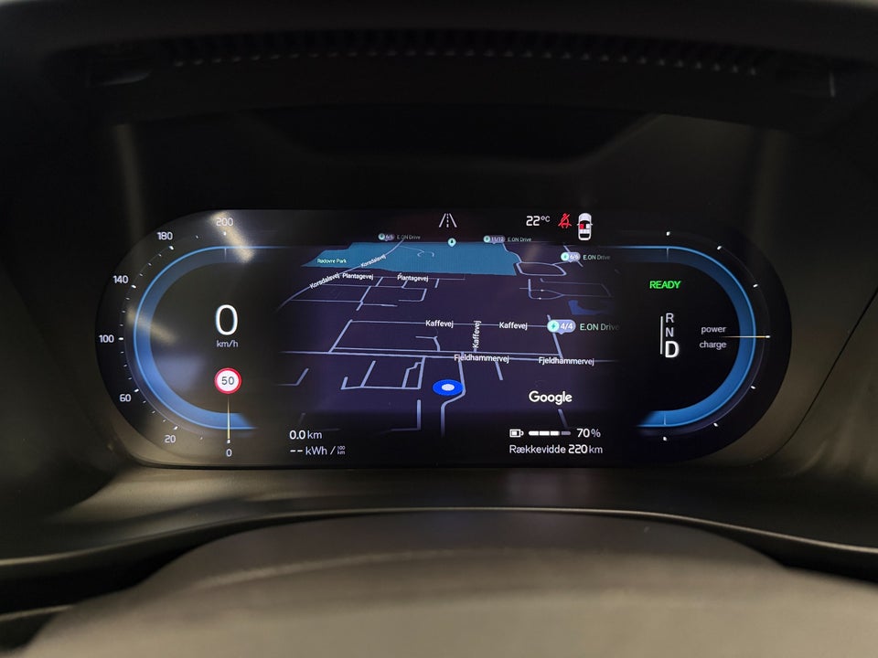Volvo XC40 P8 ReCharge Twin R-Design 5d