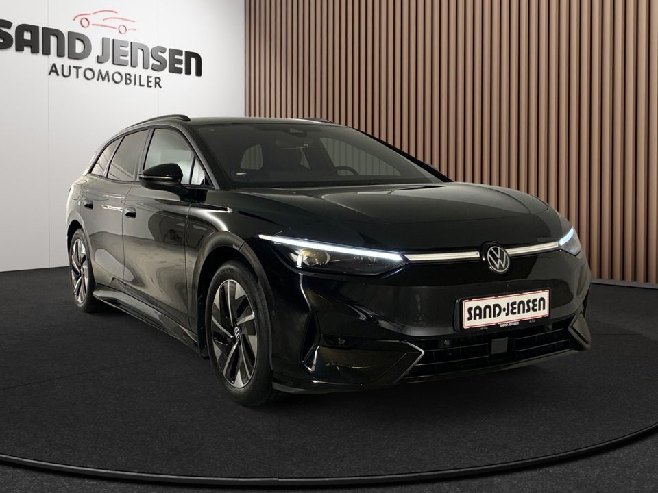 VW ID.7 77 Style Tourer 5d