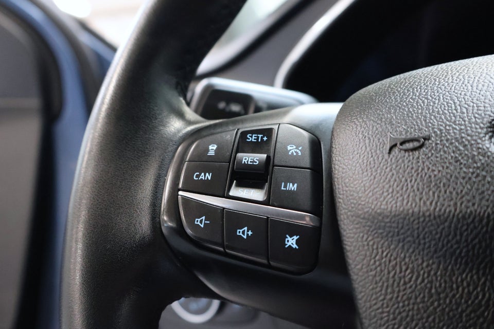 Ford Focus 1,0 EcoBoost Active stc. 5d
