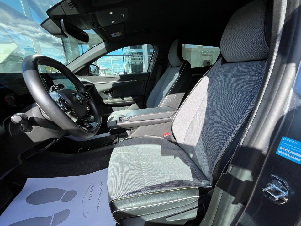 Renault Megane E-Tech 60 Techno 5d