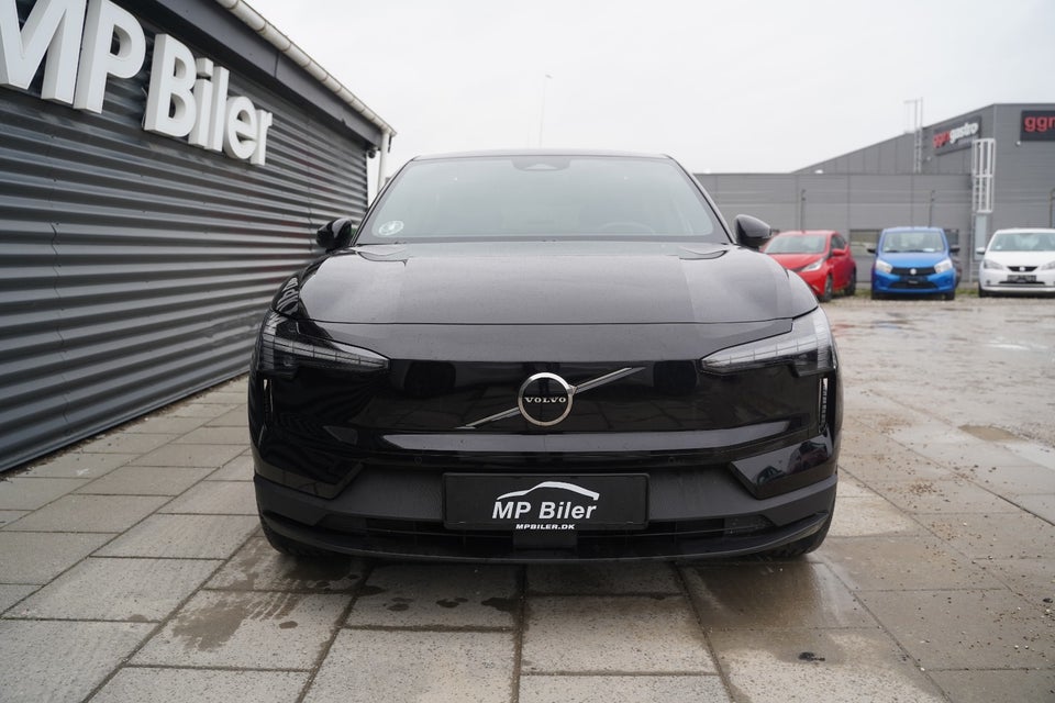 Volvo EX30 Twin Performance Plus 5d