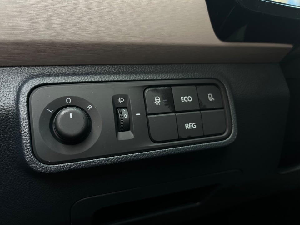 Maxus e-Deliver 3 50 Cargo Van SWB