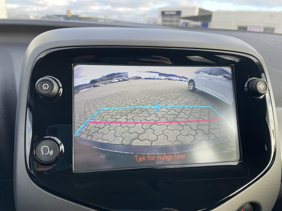 Toyota Aygo 1,0 VVT-i x-pose 5d