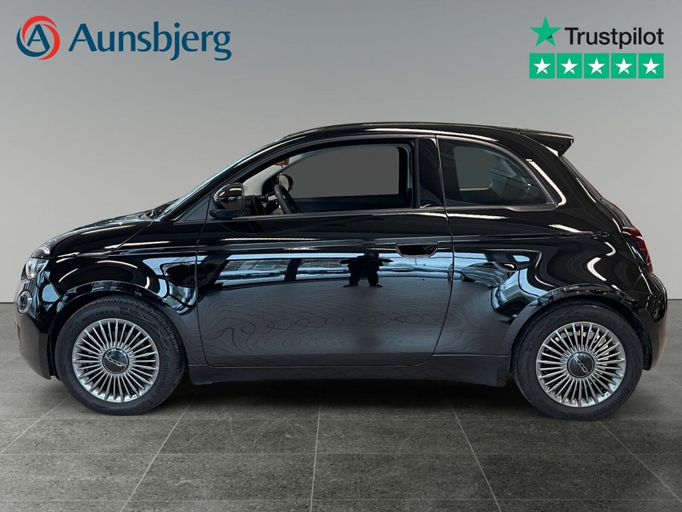 Fiat 500e 42 Icon 3d