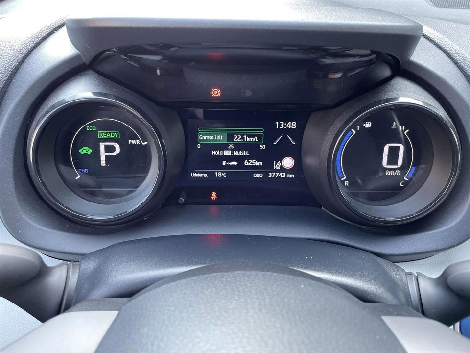 Toyota Yaris 1,5 Hybrid H4 e-CVT 5d