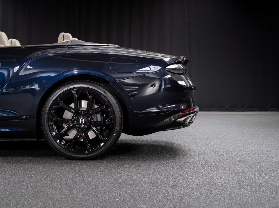 Bentley Continental GTC 4,0 V8 Hybrid S aut. 2d