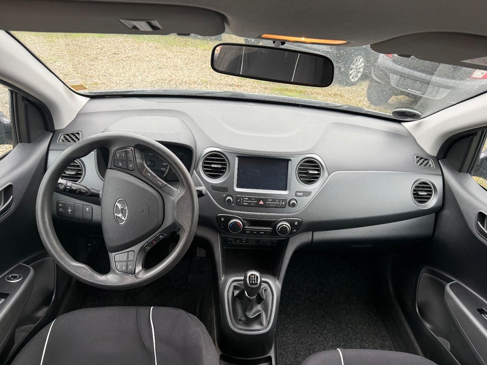 Hyundai i10 1,0 Touch 5d