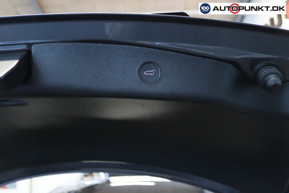 Tesla Model 3 Performance AWD 4d