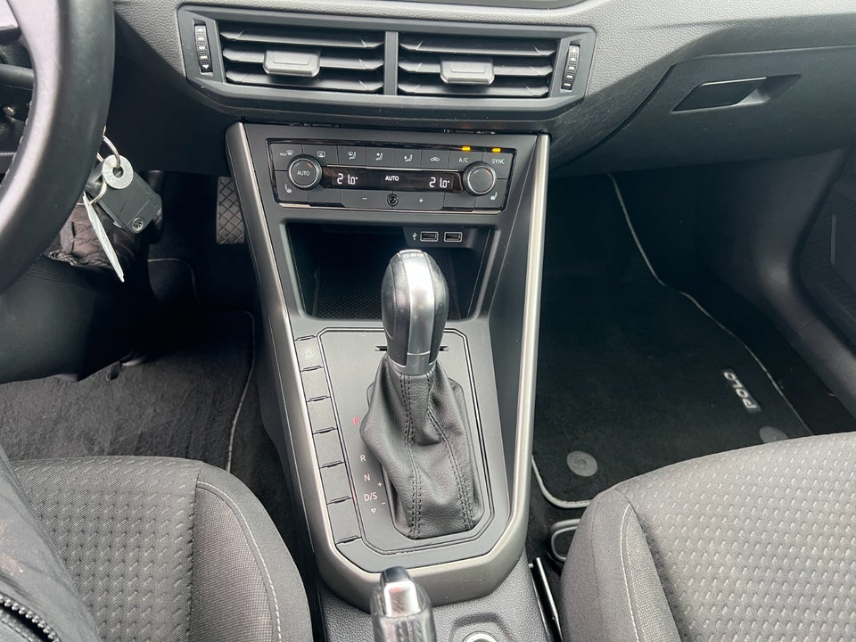 VW Polo 1,0 TSi 95 Comfortline Connect DSG Van 5d