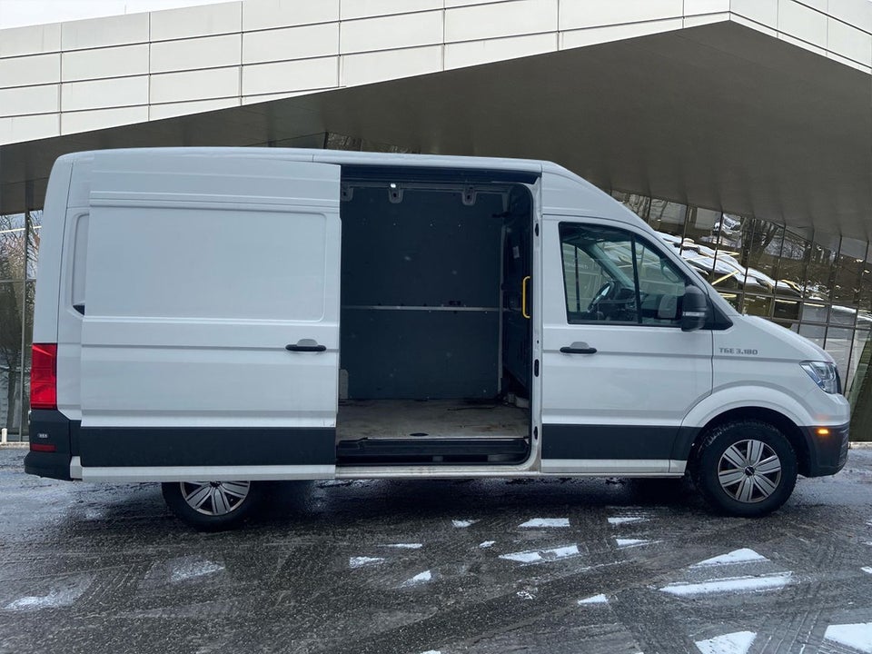 MAN TGE 2,0 3.180 Kassevogn L3H3 aut. FWD