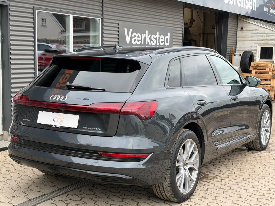 Audi e-tron 55 Advanced Prestige quattro 5d