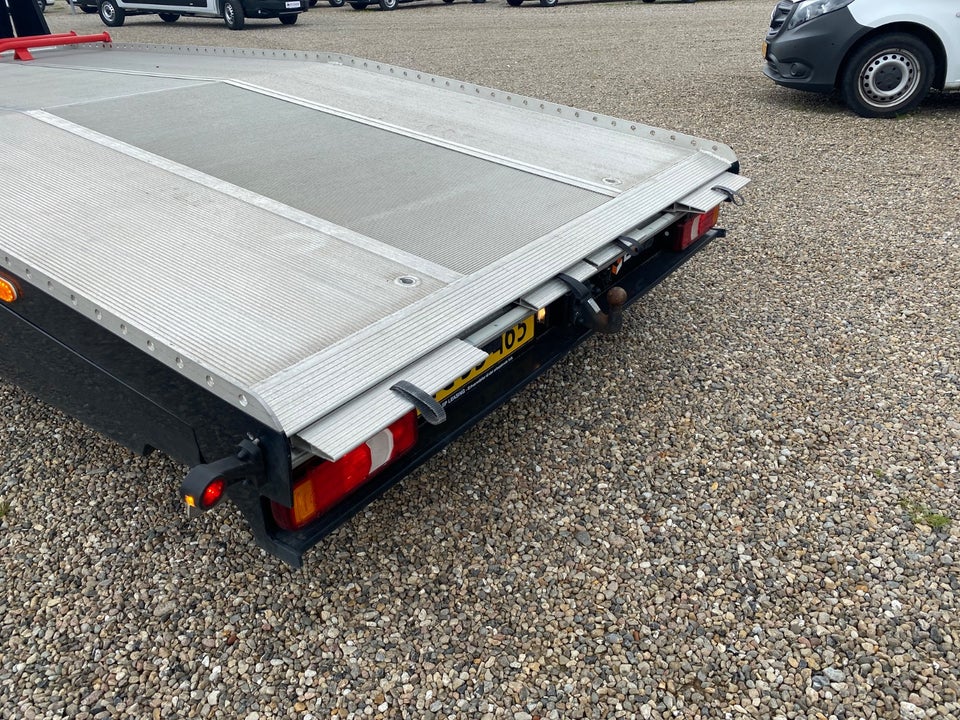 Iveco Daily 3,0 35S18 4100mm Lad AG8