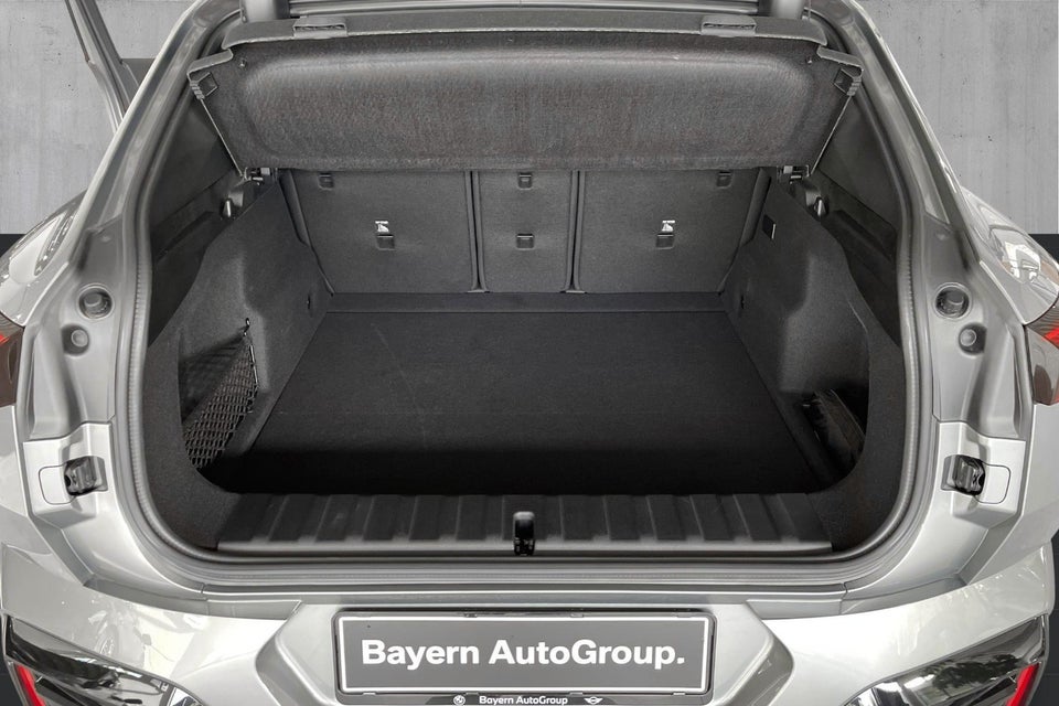 BMW iX2 eDrive20 M-Sport 5d