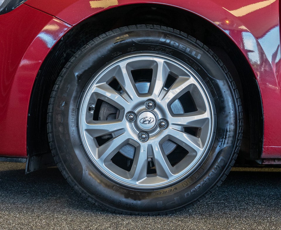 Hyundai i20 1,25 Style 5d