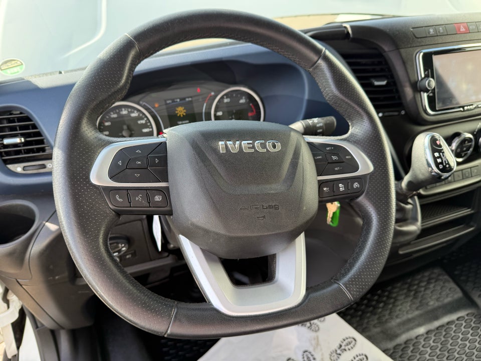 Iveco Daily 2,3 35C16 3750mm Lad AG8 2d