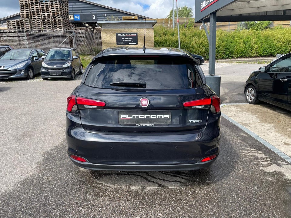 Fiat Tipo 1,4 T-Jet 120 Easy 5d