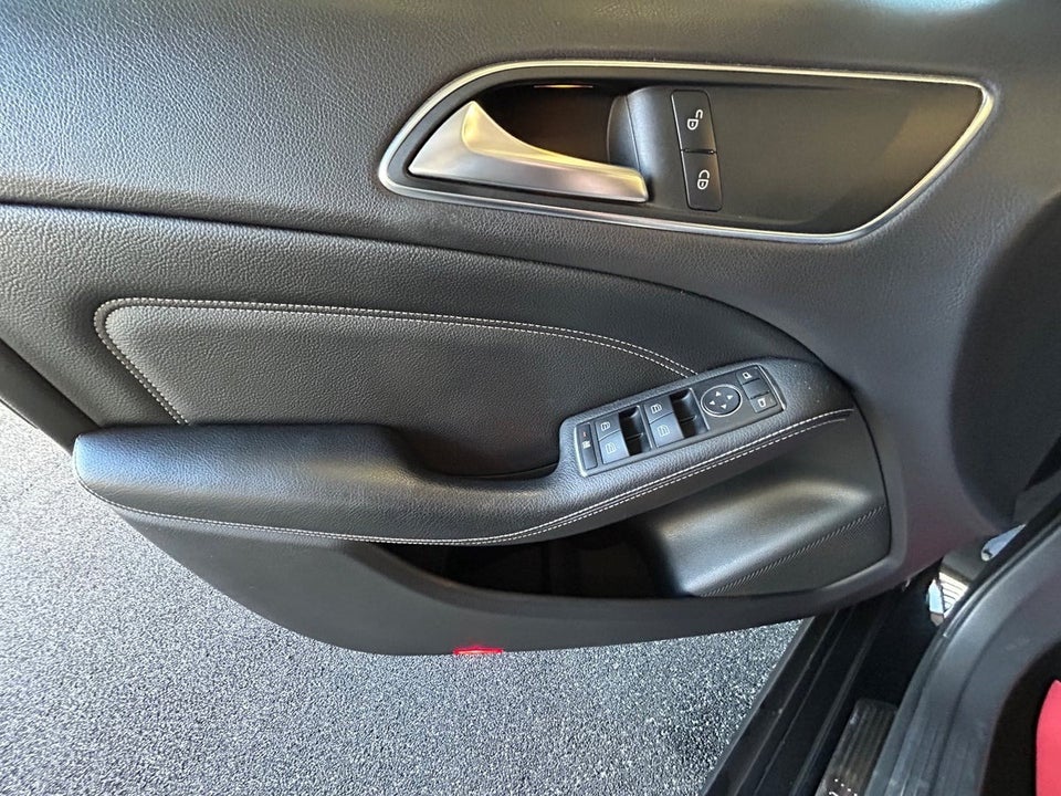 Mercedes B180 1,5 CDi Business 5d