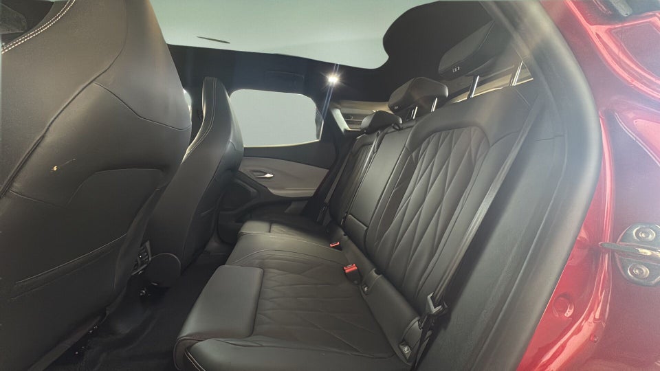 Ford Explorer 77 Premium Extended Range 5d